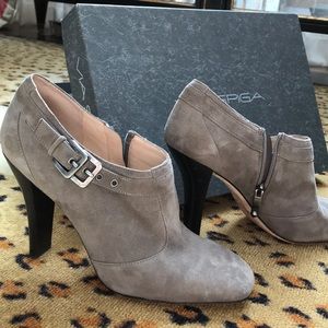 VIA SPIGA Harlow Kid Suede Women’s 7.5